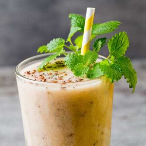 Banana Apple Honey Smoothie (Seasonal)