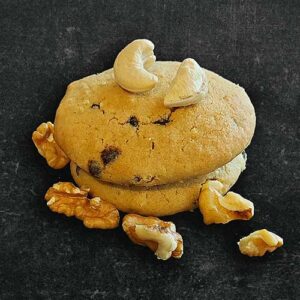 Walnut Cashew Cookie ꭞ (2 pcs)